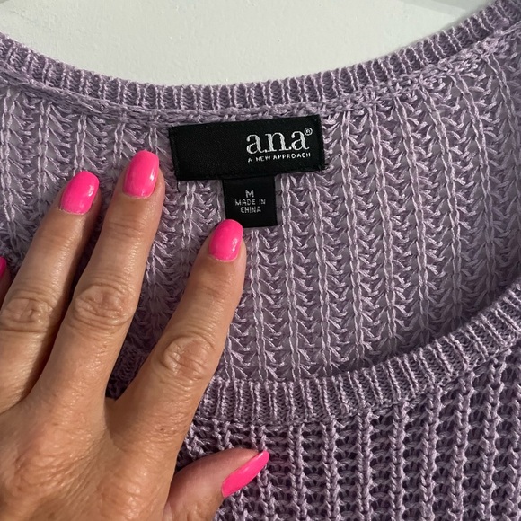 a.n.a Lavender Knit Top in size medium - Picture 5 of 11